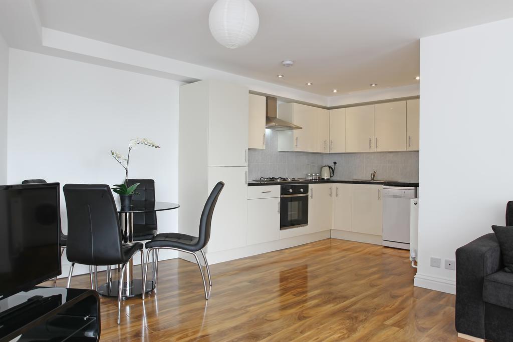 Radalco Apartments Hounslow Exterior foto