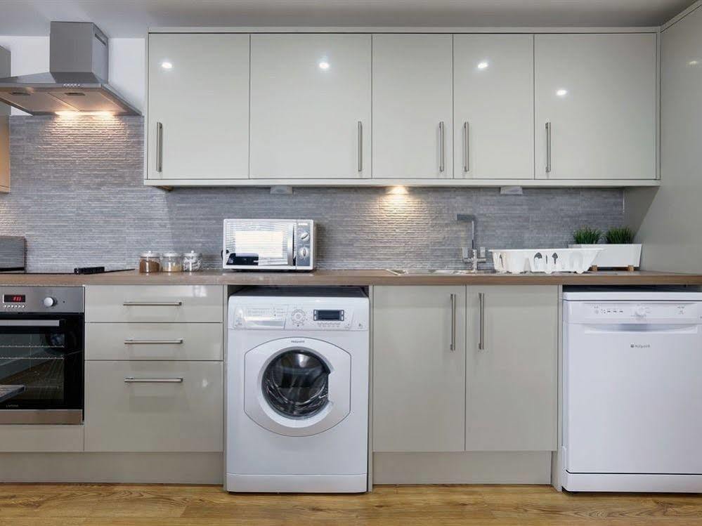 Radalco Apartments Hounslow Exterior foto